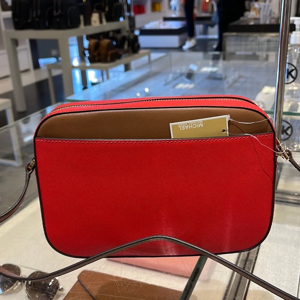 MICHAEL KORS 
Jet Set Item Large EW Zip Chain XBody Saffiano Leather Crossbody - Picture 7 of 16